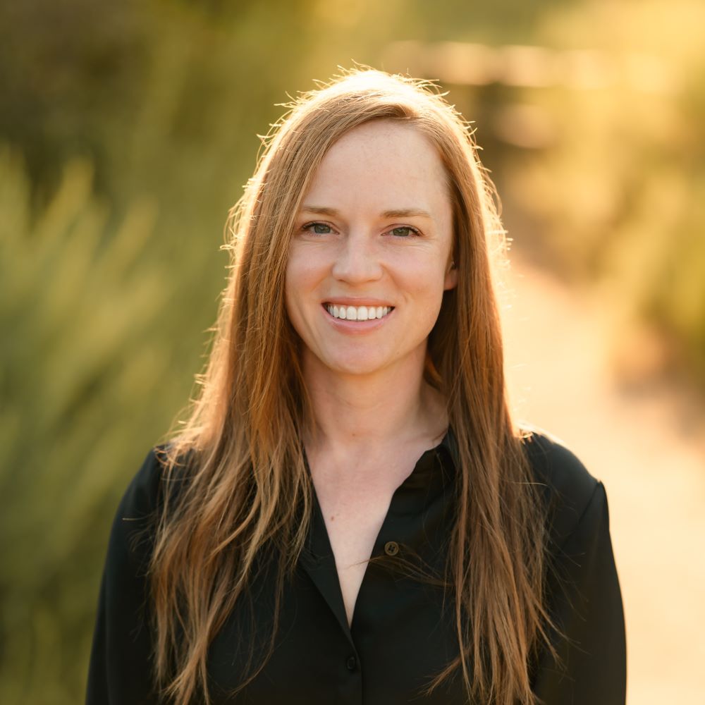 Headshot of Michelle Weber Rawlins